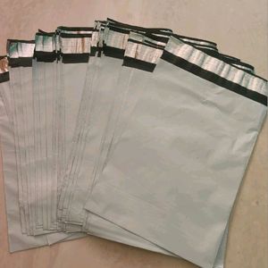 50 SHIPPING BAGS 🛍️(12*14)