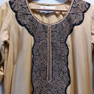 Gold-beige And Black Kurta