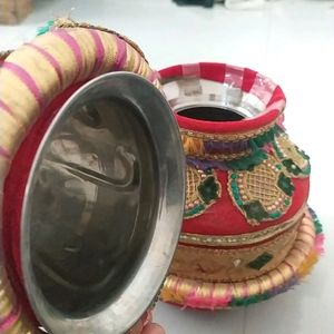 Kua Poojan Mataka,Pooja Mataka,Kalash