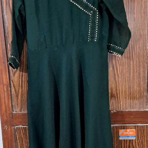 Women Green Anarkali Kurta With Duppatta