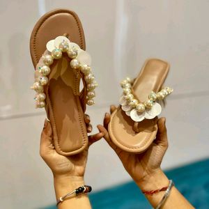 Handmade Pearls Creation Flat