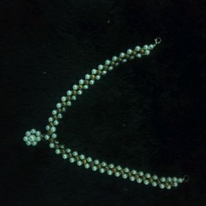 It's a White Pearl Handmade Necklace