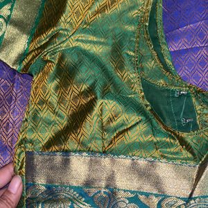 Double Color Saree With Ready Made Blause