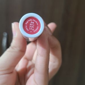 Mamaearth Soft Matte Long Stay Lipstick