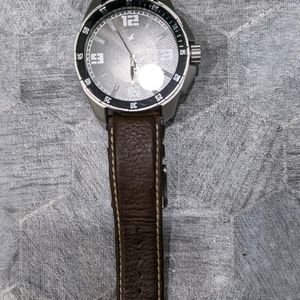 Fastrack Quartz Analog Grey Dial Leather Strap