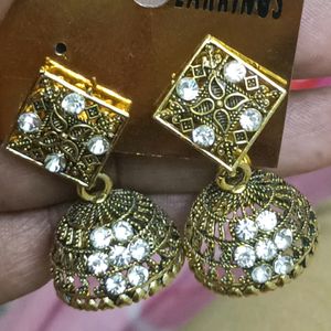 Fashion Earrings For Women Party Wear.