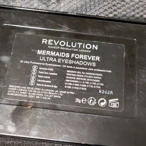 Makeup Revolution London Eyeshadow Palette