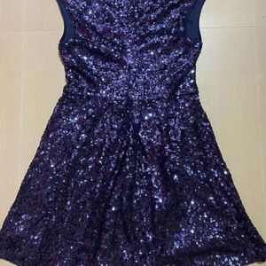 FOREVER 21 Medium Midnight Blue Sequin Prom/Cockta