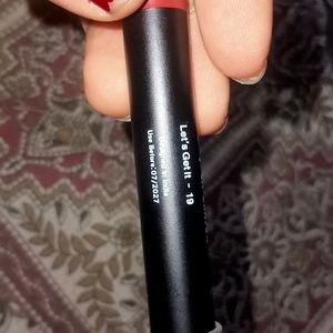 Price Drop 🎉🎉🎉Mars Crayon Lipstick