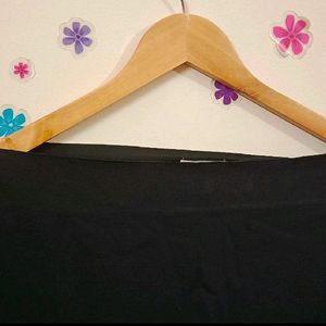 KOREAN black Boat Neck Top