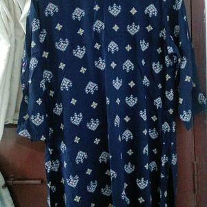 Avaasa Navy Blue Kurti