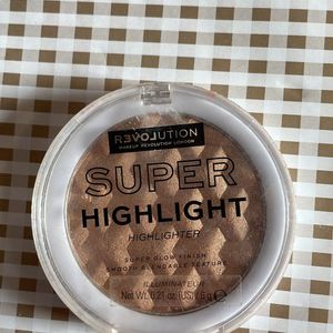 Makeup Revolution Super Highlights Highlighter