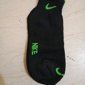 Men's and women's socks pair 1