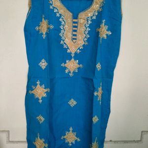 Short Length Salwar Suit For Teens