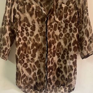 Leopard Print Top With Pockets