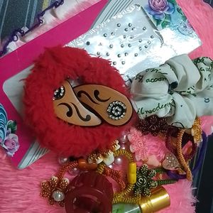 Hairbands, Bindi,Attar, Hair-clip, Clutcher