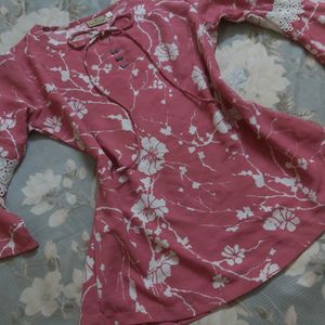 pink floral top