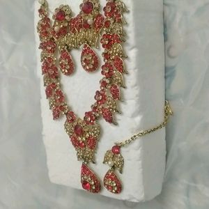 Red and Golden Necklace Set