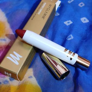 Myglamm Perfect Curves Moisturizing Matt Crayon