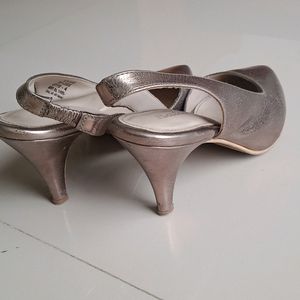 Bata Pencil Heel ( Electra Pumps)