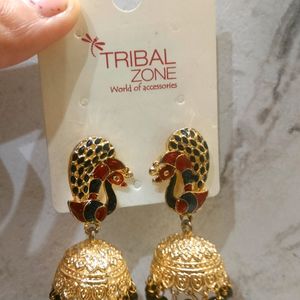 Earings Any one  for 150rs