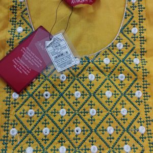 Aviraa Kurta ( brand new with tags)