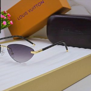 Louis VUITTON SUNGLASSES