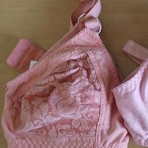 1 Dark Pink Non Padded Bra (36/90)