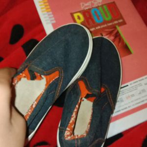 Boys Shoe