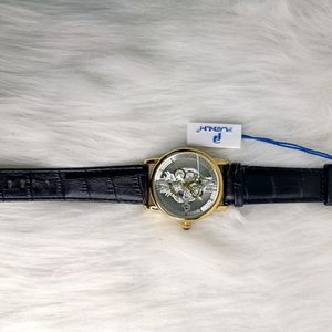 Stylish GOLDEN colour Leather Strap Watch