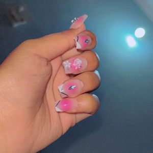 Preety Presson Y2k Pink Nails