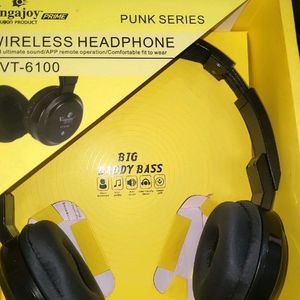 bass loud headphones Bluetooth+ aux sale 🔥price