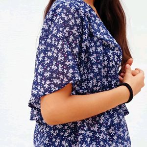 Beautiful Blue Floral Print Top