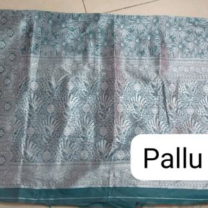 Zari Weawing Reach Pallu Jacquard Saree With Blous