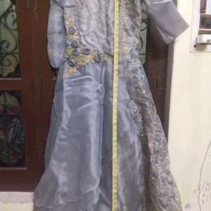 Gown For Girls And Women's