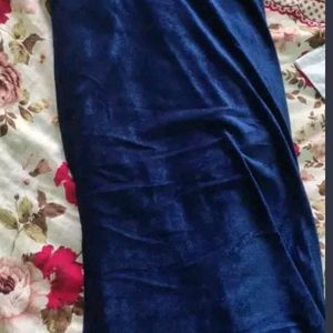 Designer Velvet Saree With Blouse Piece