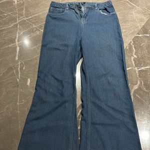 Bellbottom Jeans