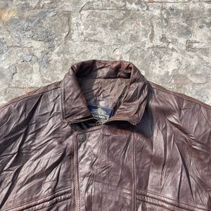 DARK BROWN LEATHER JACKET