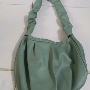 Bucket Sling Bag!.