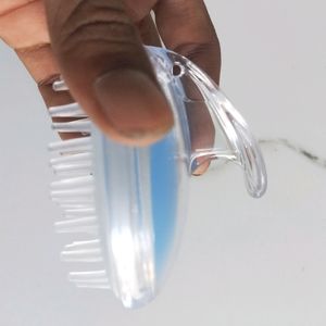 Silicone Head Massager used in all kinds of places like household and official places for unisexul use over head massage and all.