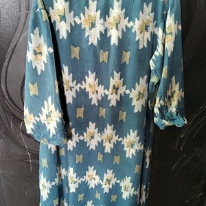 Woman's Kurta, L , Size