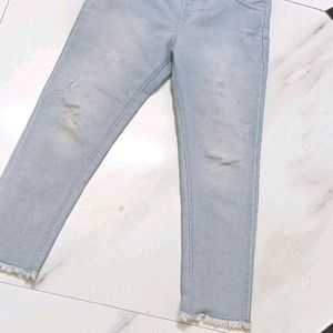 New Two Jeans