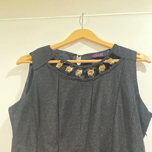 Shimmer Type Material Black Top