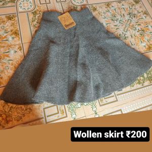 Grey Wollen Skirt