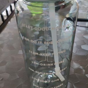 2L Capacity Bottle