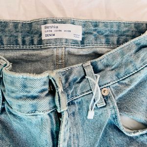 BERSHKA High Waist Snap Off Jeans