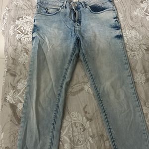 Skinny Mid Waist Jeans