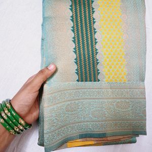 Green Ethnic Saree For Women