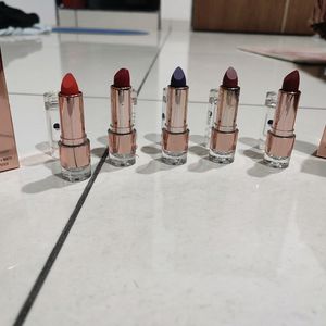 Lakeme 9 To 5 Prime + Matte Lipstick