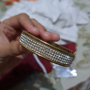 Fancy Bracelet Tradition Cuff